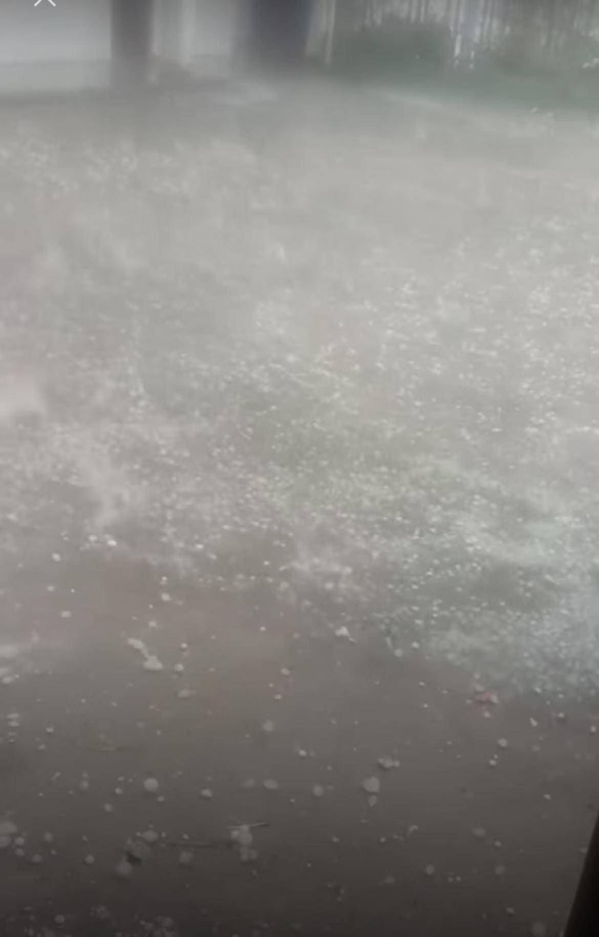 今天武汉为何这热？湖北4个城市砸下冰雹，未来三天避高温+暴雨+强对流